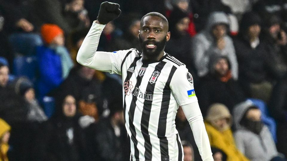 Beşiktaş, Masuaku’nun bonservisini aldı