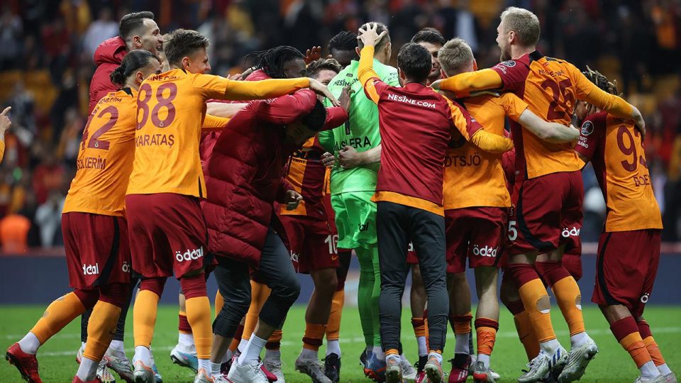 Galatasaray’ın iç sahada bileği bükülmüyor