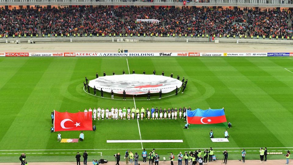 Karabağ-Galatasaray maçından depremzedelere 12 milyon lira
