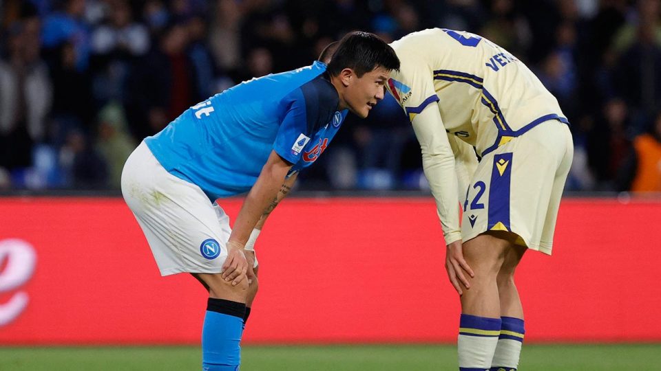 Napoli, Hellas Verona karşısında puan kaybetti
