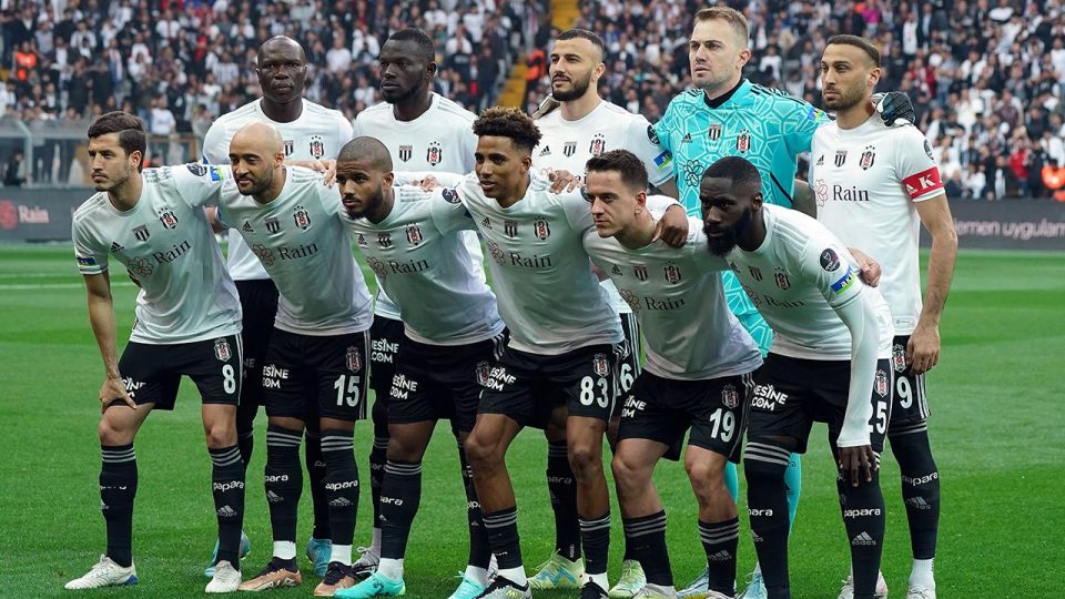 Şenol Güneş kadroda değişiklik yapmadı