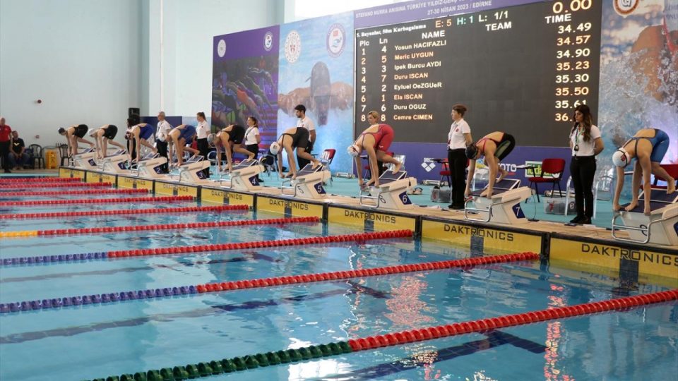 Yüzme Milli Takım Seçmeleri Edirne’de başladı