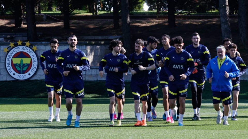 Fenerbahçe Trabzonspor maçı hazırlıklarını sürdürdü
