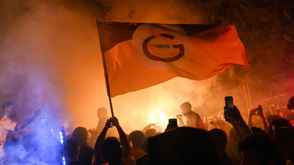 Galatasaray kafilesi İstanbul’a gitti