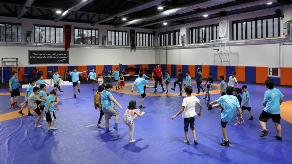 Muğla’da 220 spor kulübüne 5,5 milyon lira destek verildi