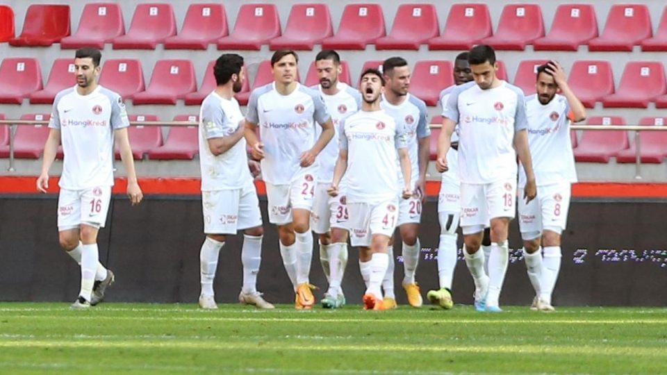 Ümraniyespor TFF 1. Lig’e düştü