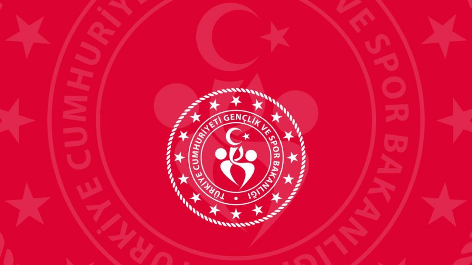 Gençlik ve Spor Bakanlığında bakan yardımcıları göreve başladı