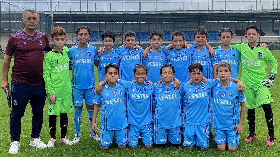 Özkan Sümer Futbol Akademisi yeni sezona hazırlanıyor