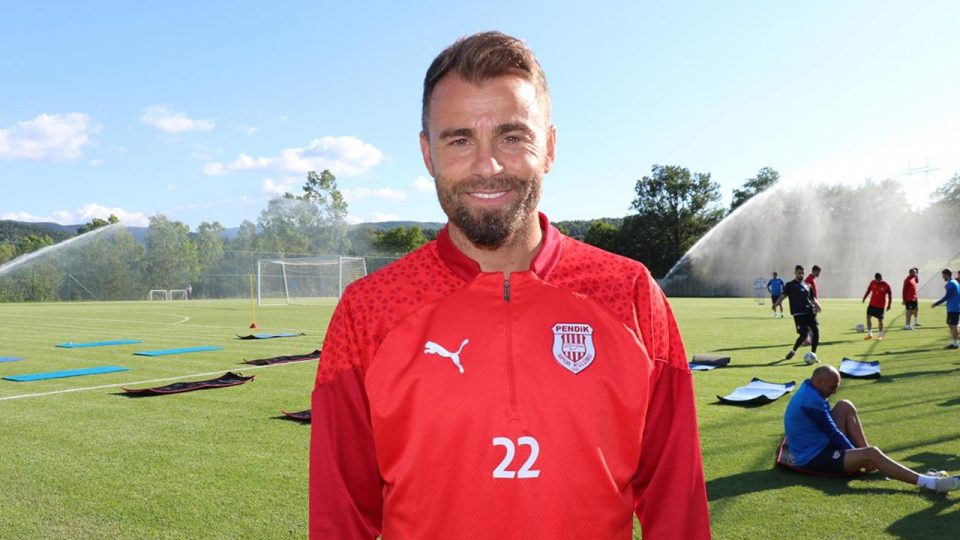 Pendiksporlu Erdem Özgenç kariyerini Süper Lig’de tamamlamak istiyor
