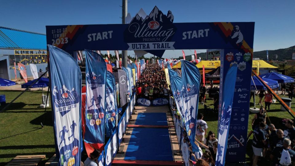 Uludağ’da 2 bin 200 koşucu unutulmaz “Ultra Trail” heyecanı yaşadı