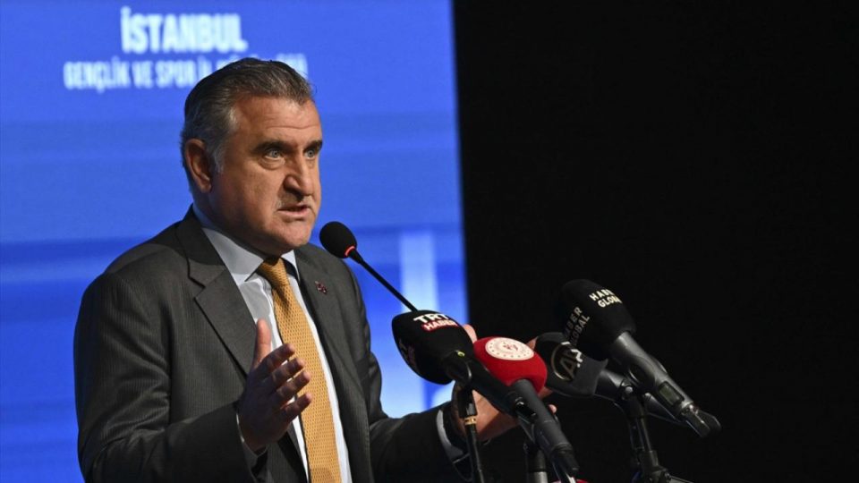 Bakan Osman Aşkın Bak İstanbul Gençlik Oyunları Lansmanı’na katıldı
