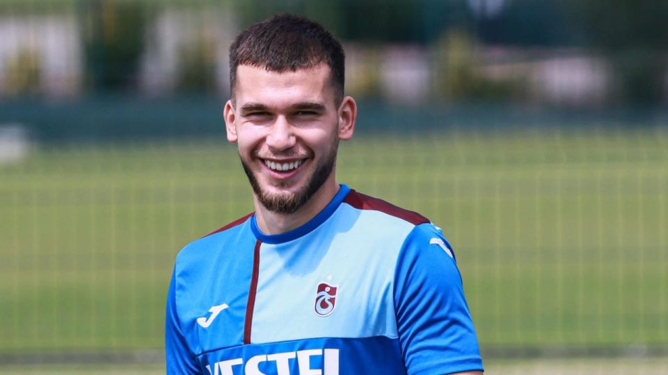 Trabzonspor’da Mehmet Can Aydın formayı bırakmak istemiyor