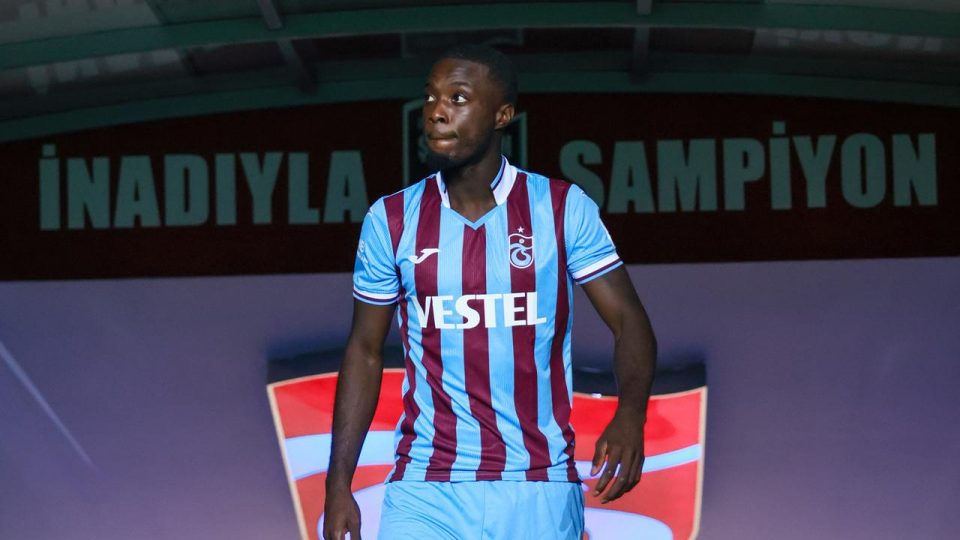 Trabzonspor’da Pepe 29 numaralı formayı giyecek