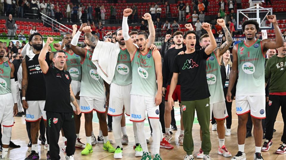 Pınar Karşıyaka farklı galip