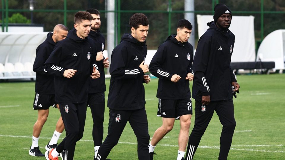 Beşiktaş’ın Lugano maçı kamp kadrosu belli oldu