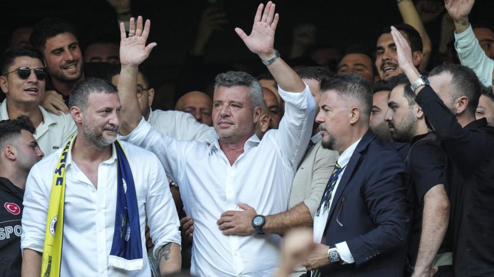 Fenerbahçe’nin yeni başkanı belli oldu